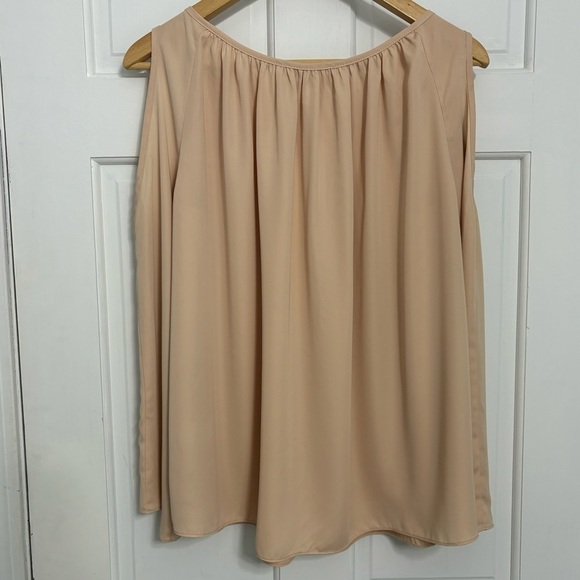Amanda Uprichard Beige 100% Polyester Cold Shoulder Blouse - Picture 1 of 6